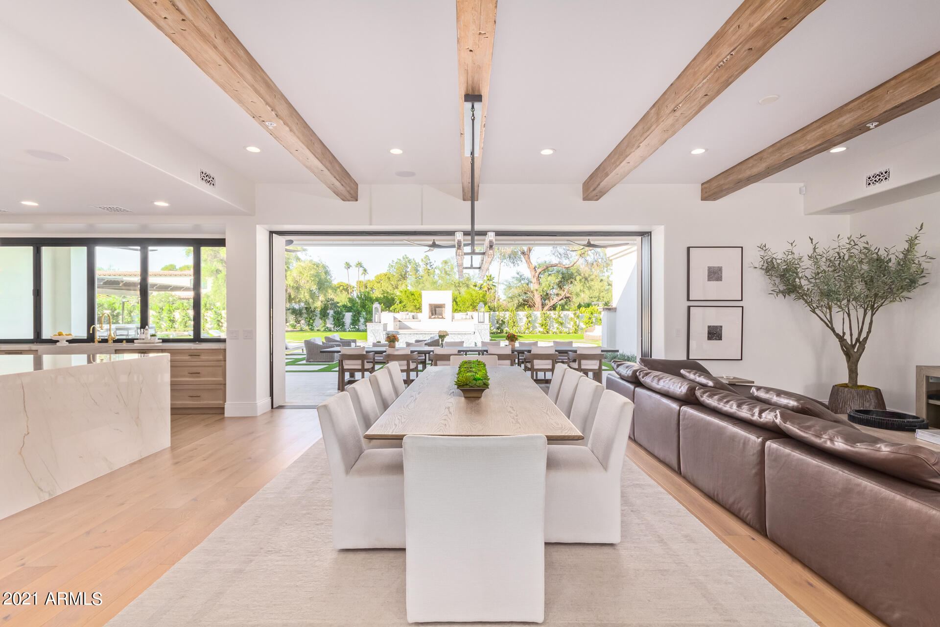 TIERRA DEL PARAISO - Residential