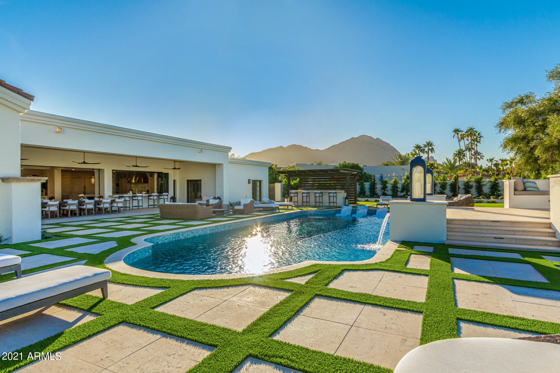 TIERRA DEL PARAISO - Residential