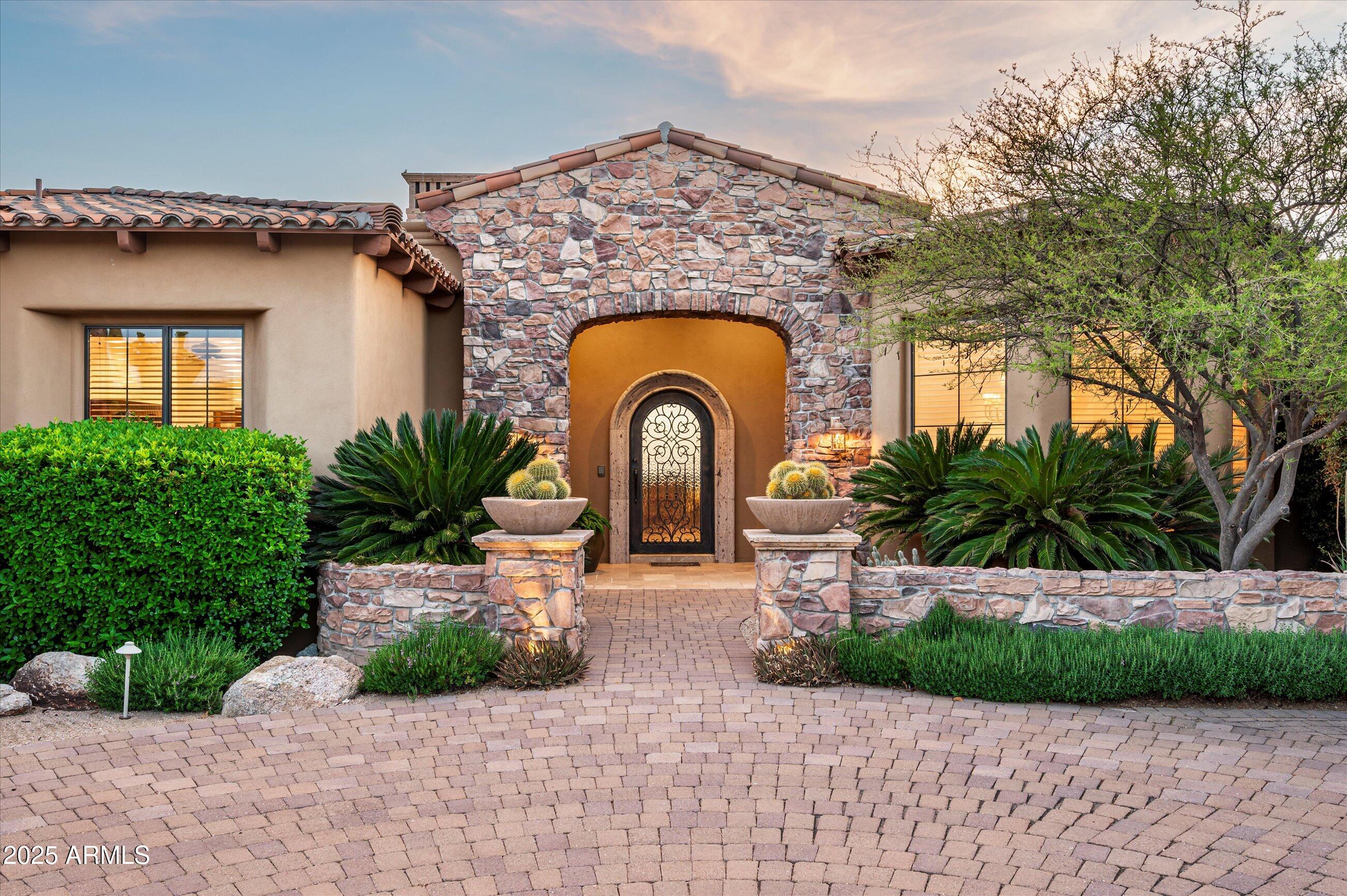 DESERT MOUNTAIN PHASE 2 UNIT 18 - Residential