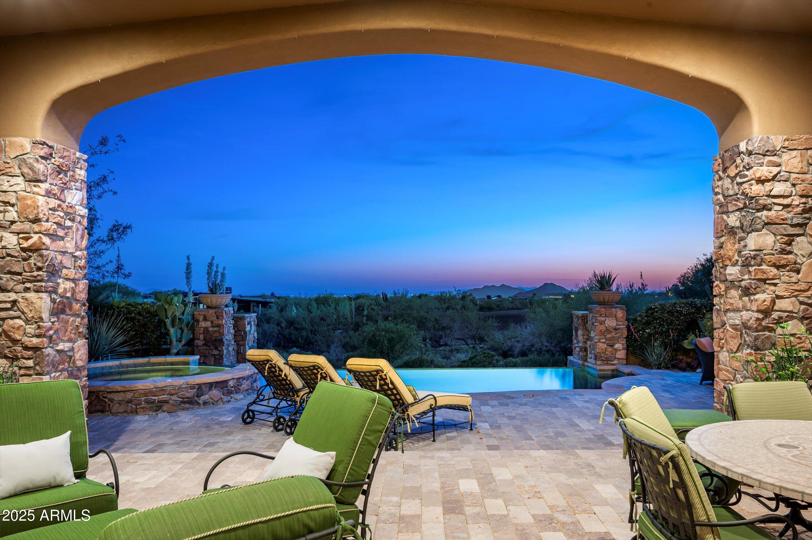 DESERT MOUNTAIN PHASE 2 UNIT 18 - Residential
