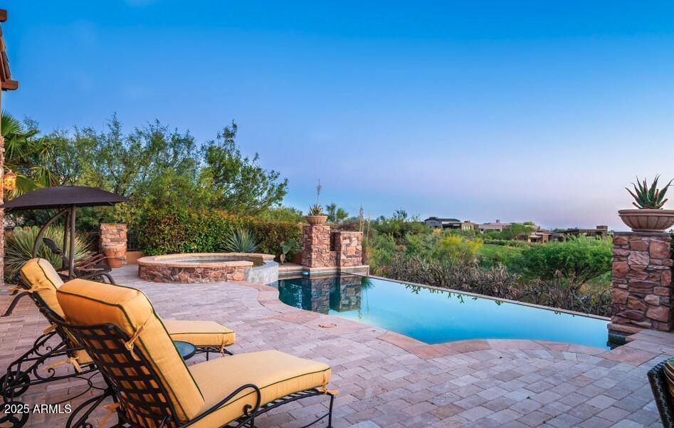 DESERT MOUNTAIN PHASE 2 UNIT 18 - Residential