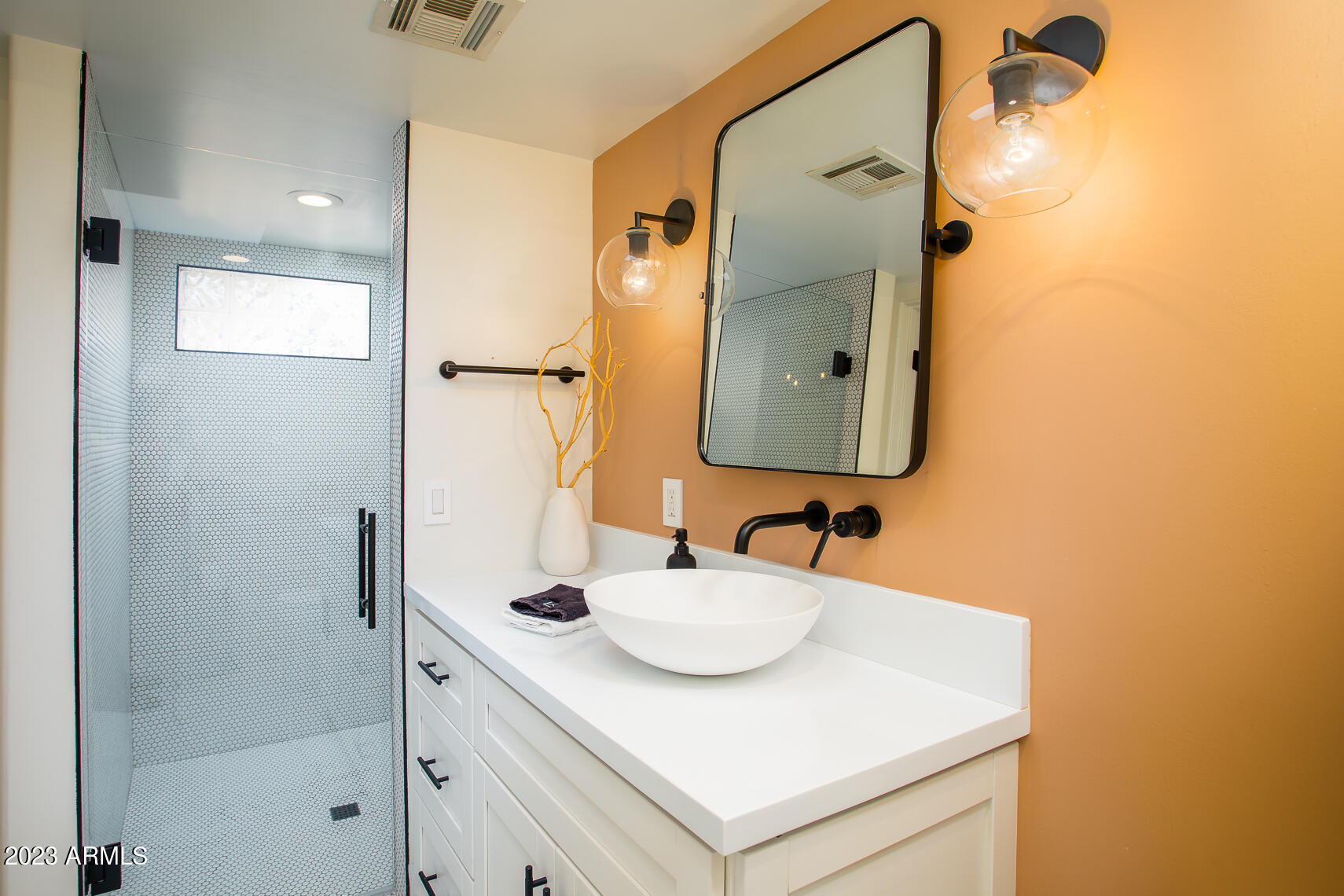 KIMBERLY ACRES - Residential