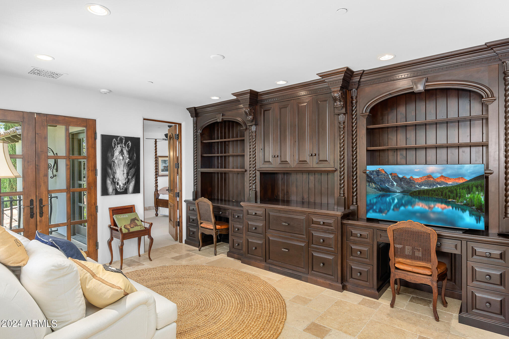 GARY ESTATES - Residential