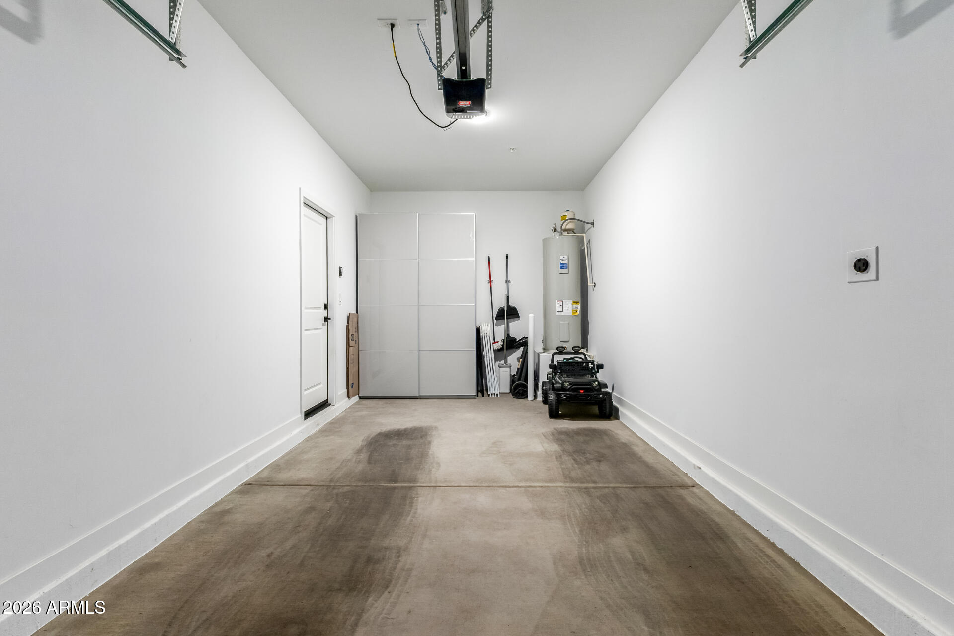 LAVEEN PLACE - Residential
