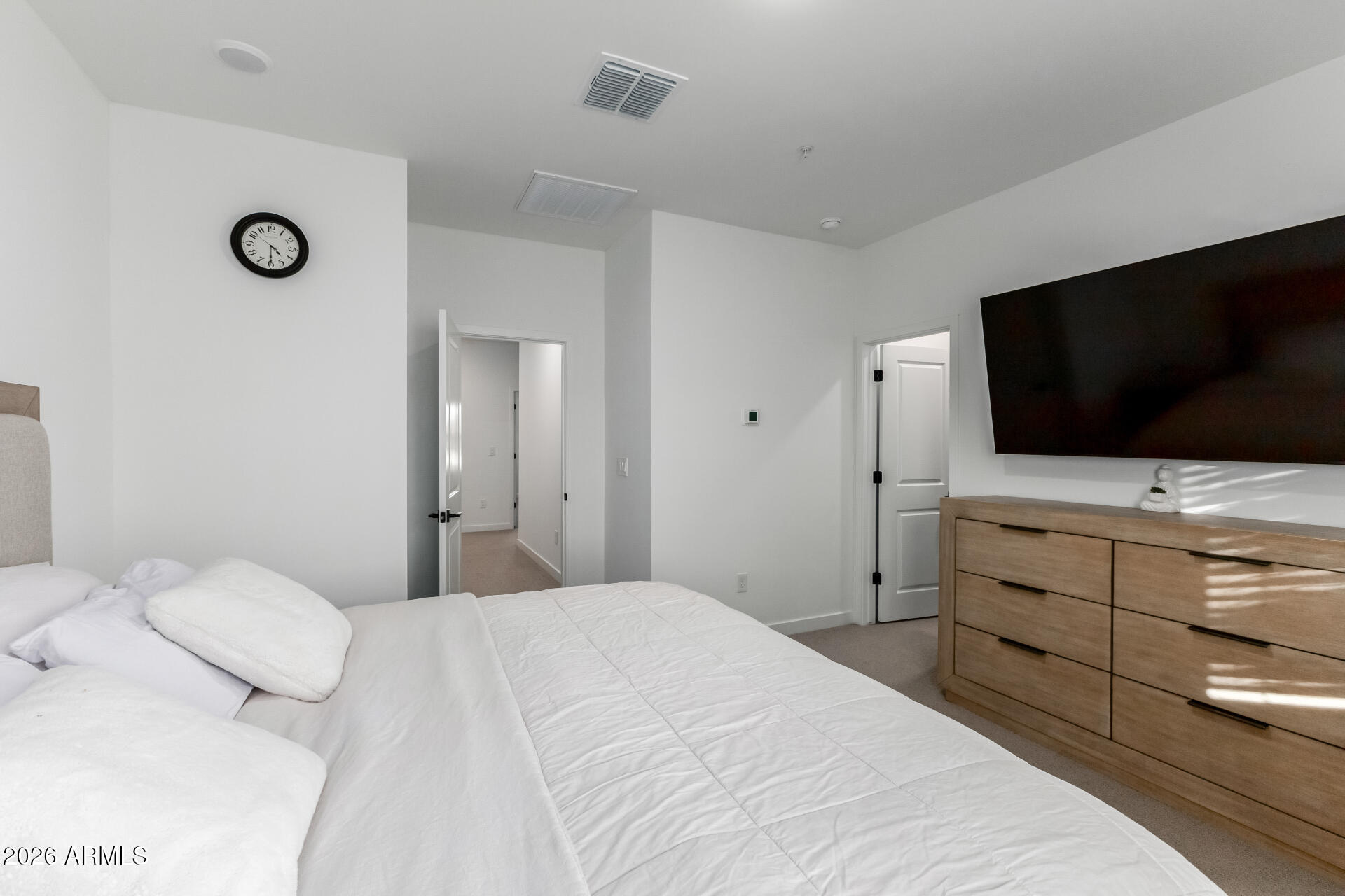 LAVEEN PLACE - Residential