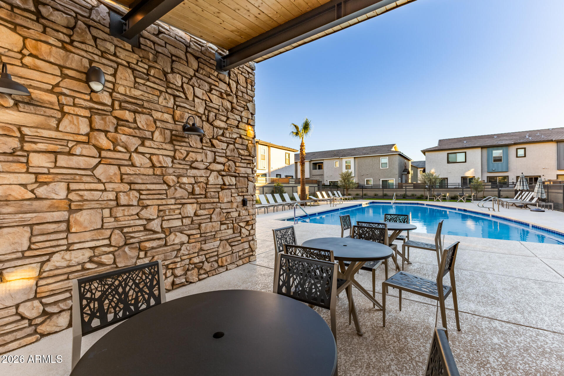 LAVEEN PLACE - Residential
