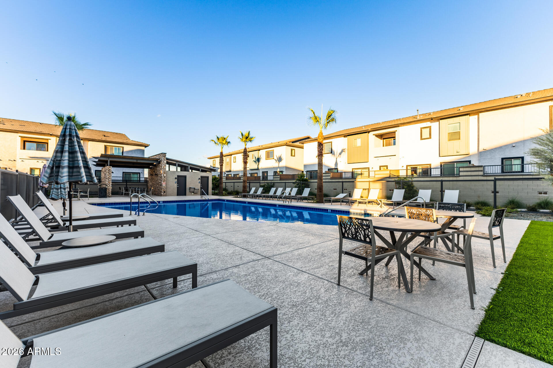 LAVEEN PLACE - Residential