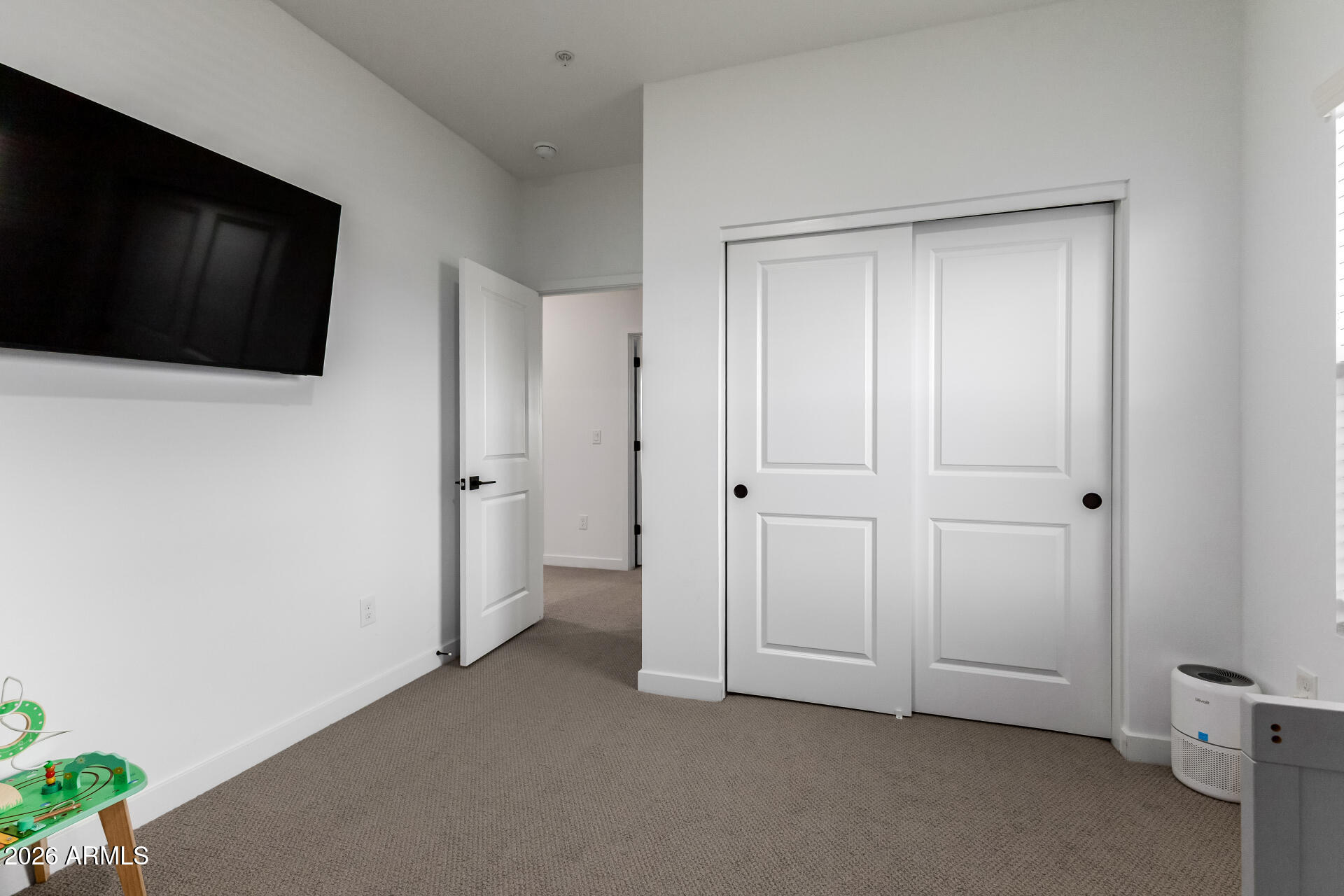 LAVEEN PLACE - Residential