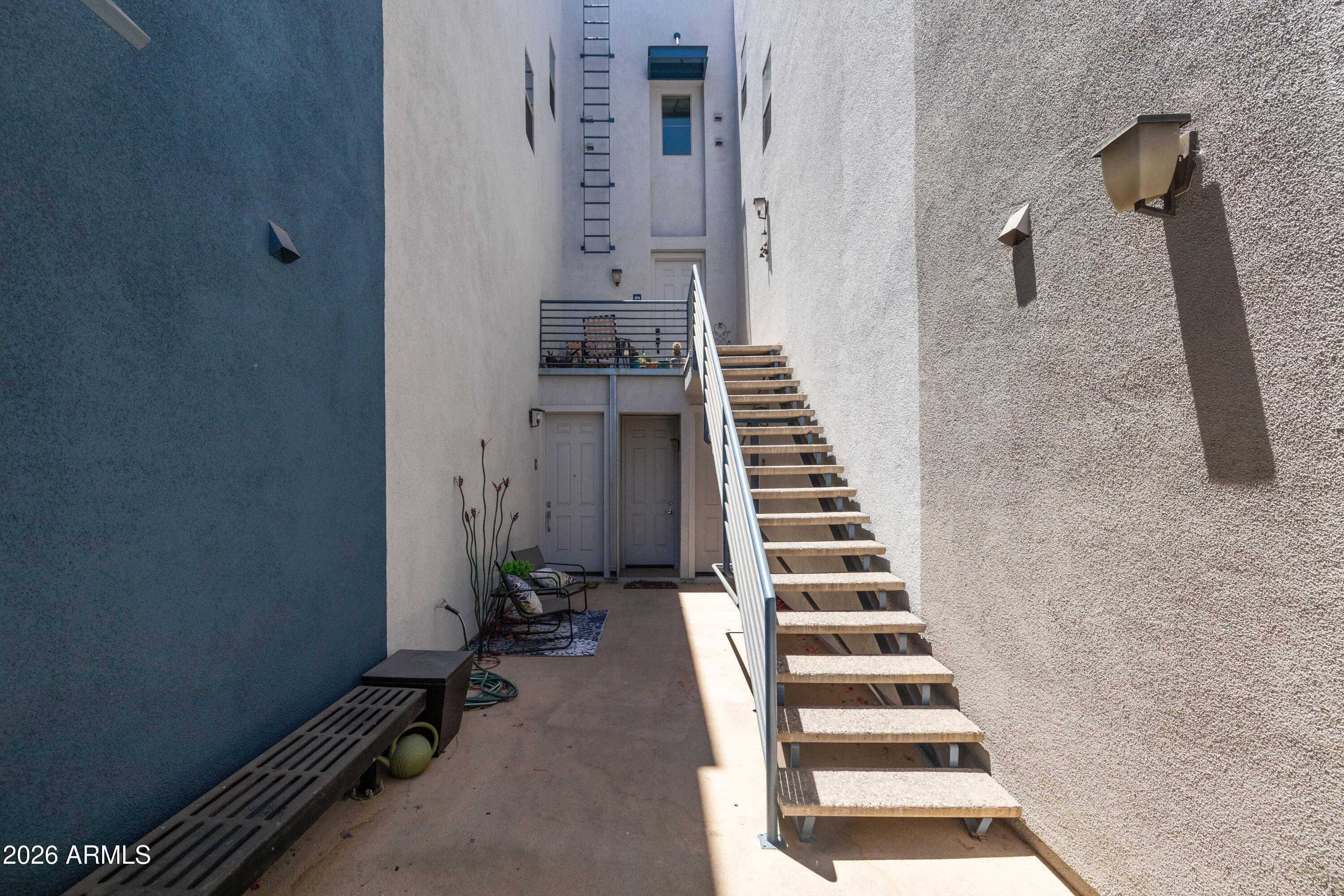 ARTISAN VILLAGE CONDOMINIUM AMD - Residential