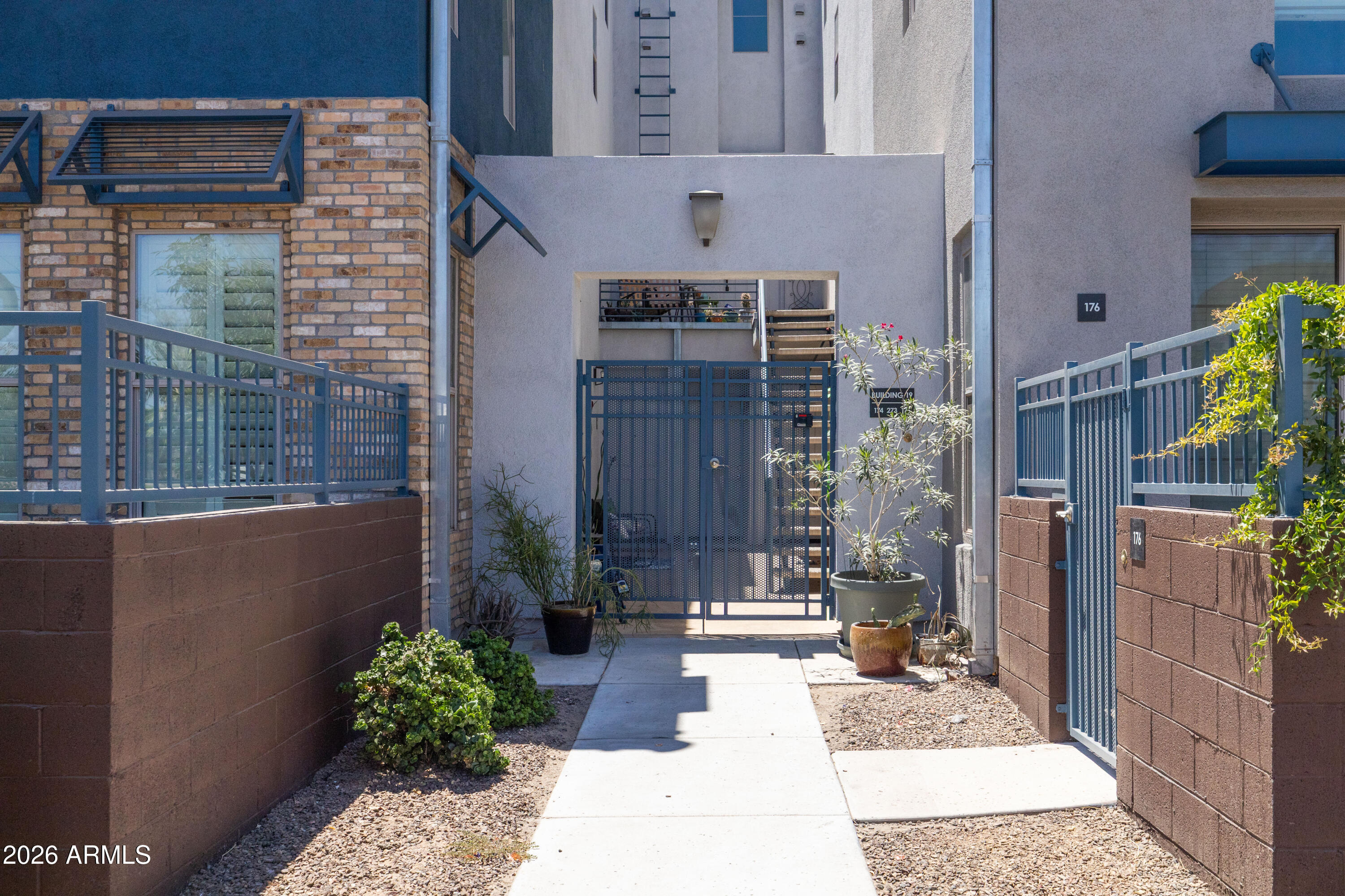 ARTISAN VILLAGE CONDOMINIUM AMD - Residential