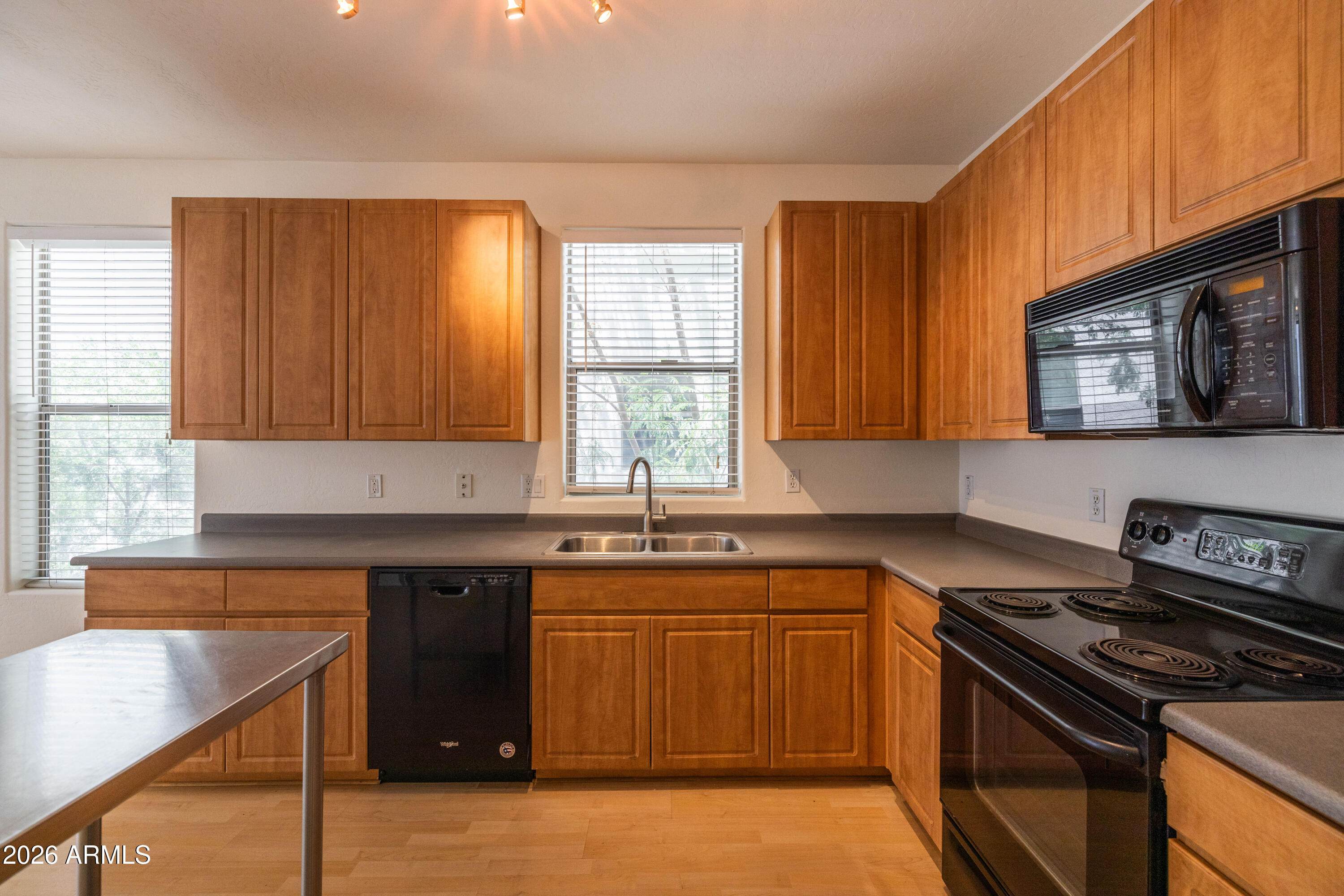 ARTISAN VILLAGE CONDOMINIUM AMD - Residential