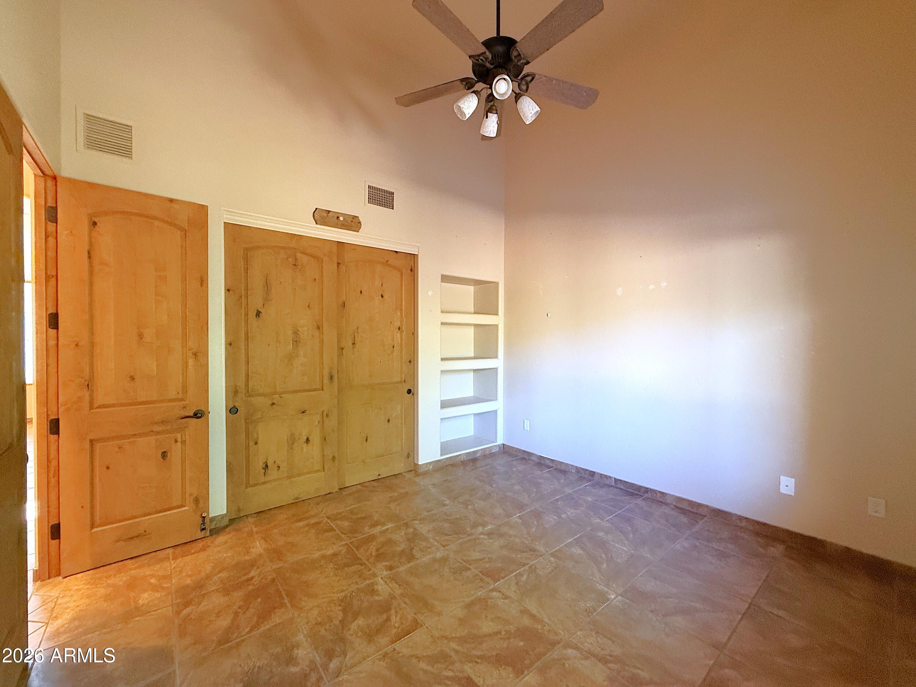 WILD HORSE 2 - Residential