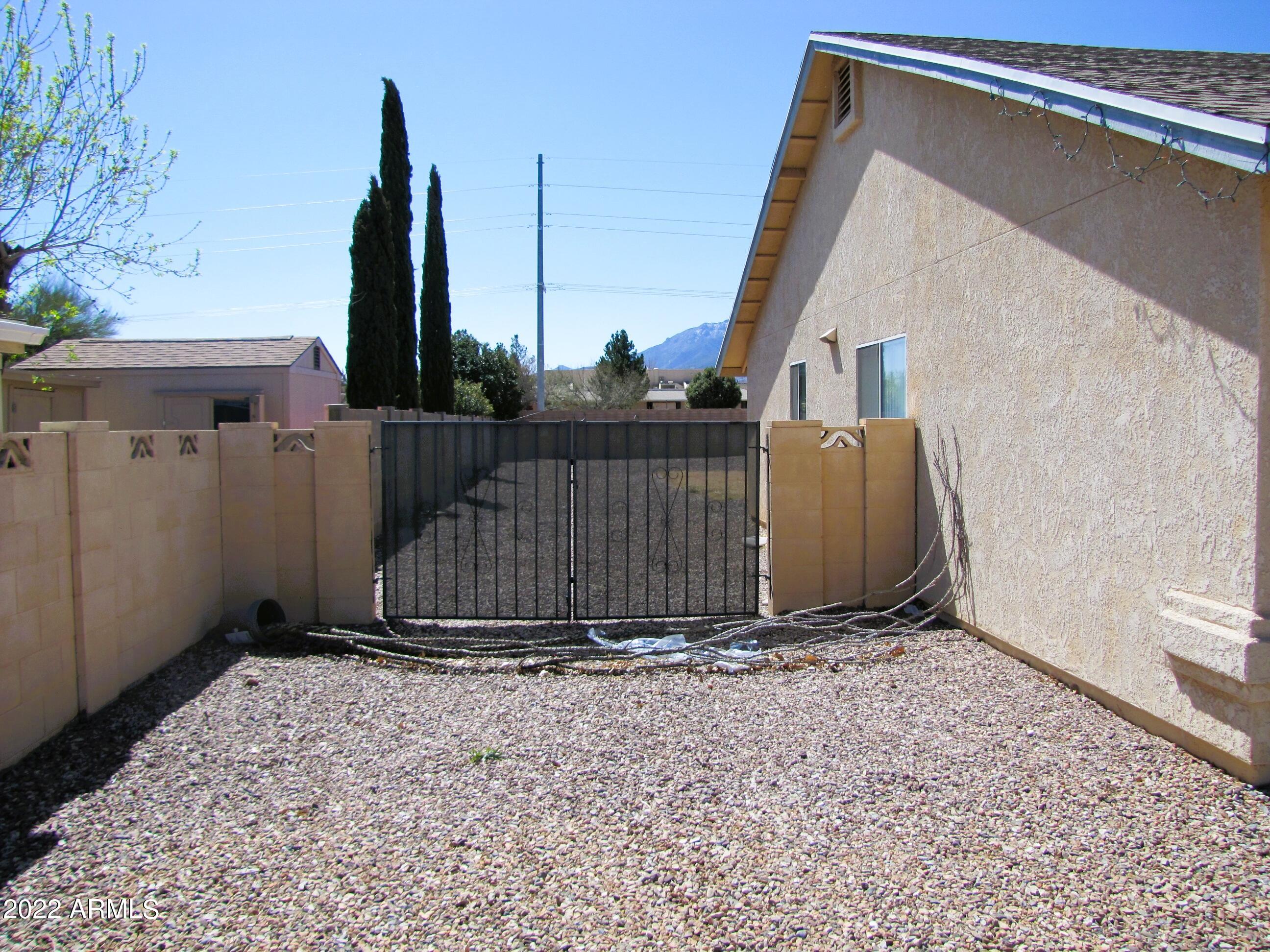 TRACT UNIT 117 - Residential