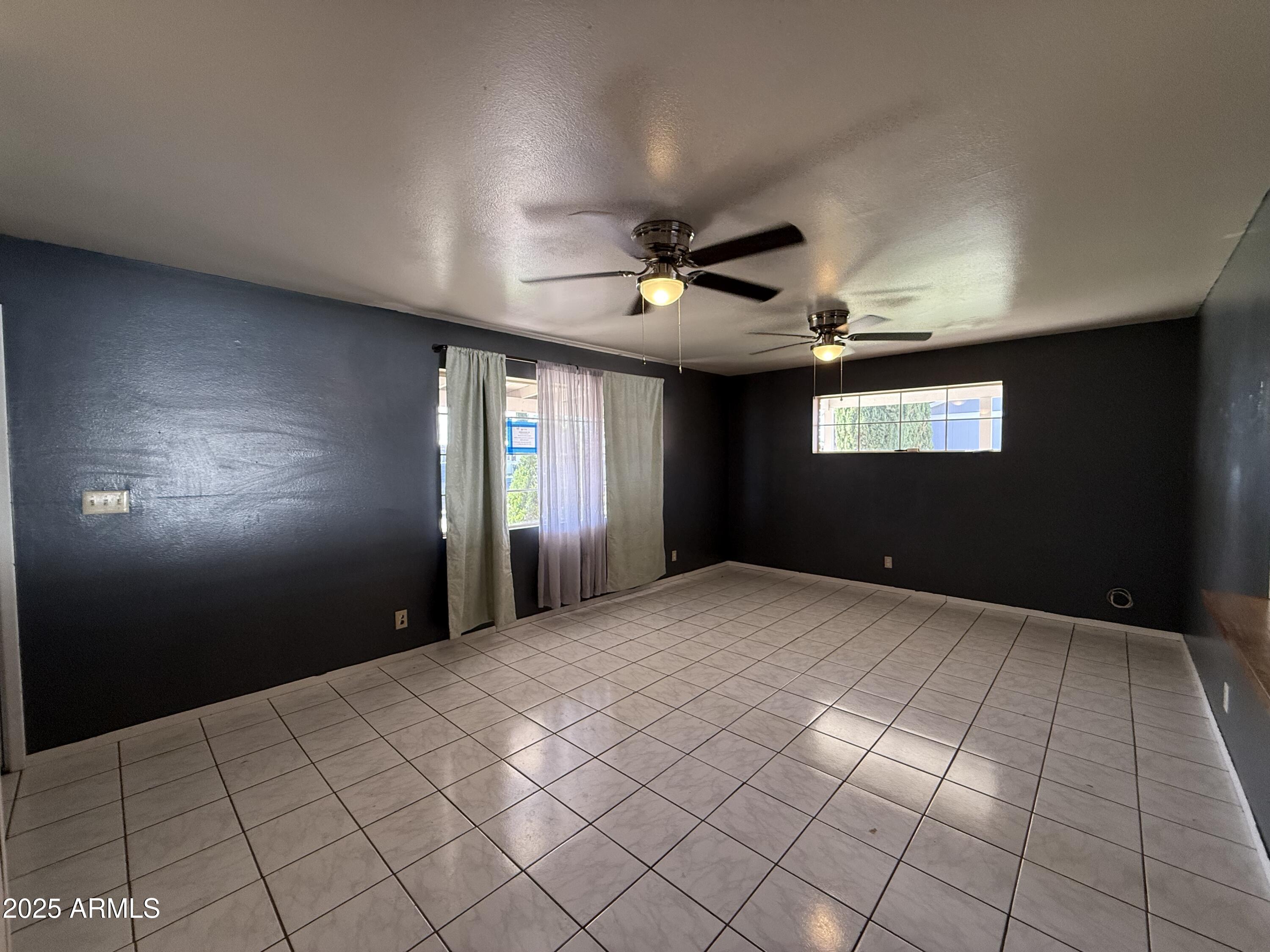 GARDEN CANYON HEIGHTS - Residential