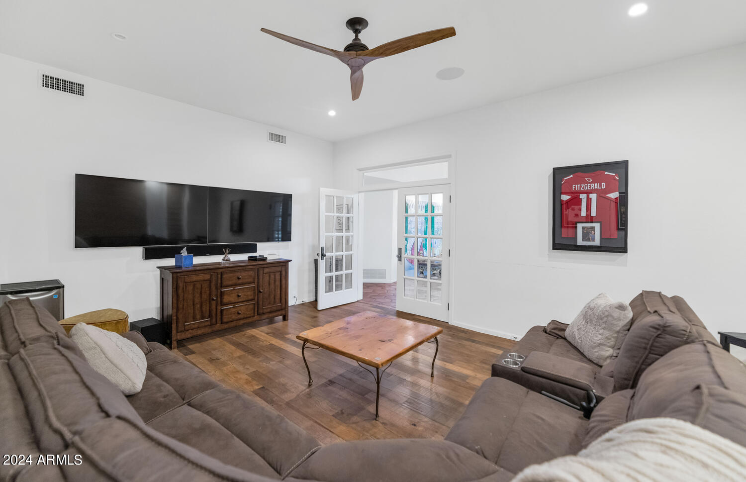 APACHE ESTATES - Residential
