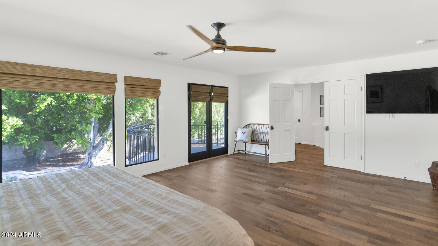 APACHE ESTATES - Residential