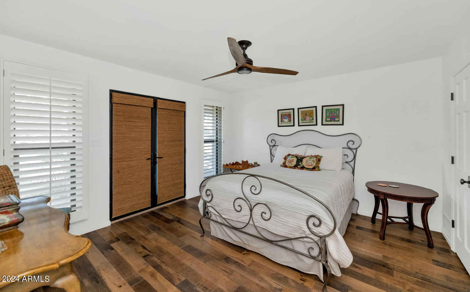 APACHE ESTATES - Residential