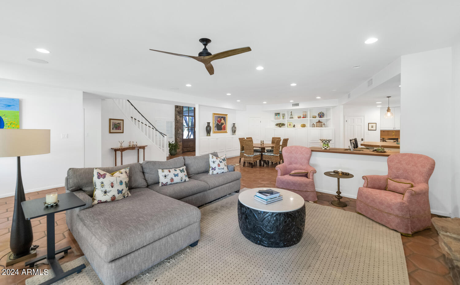 APACHE ESTATES - Residential