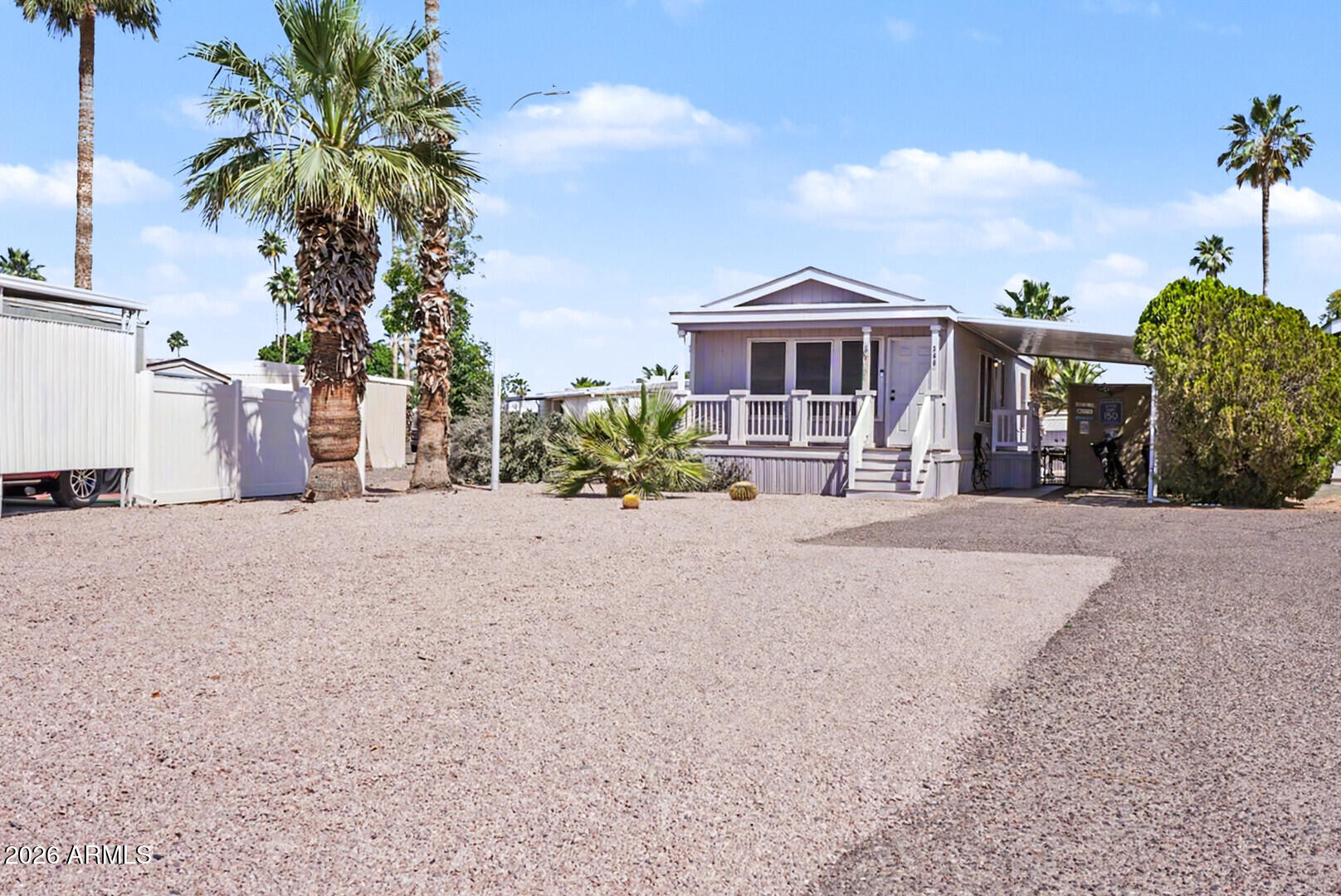 Hacienda De Valencia - Residential