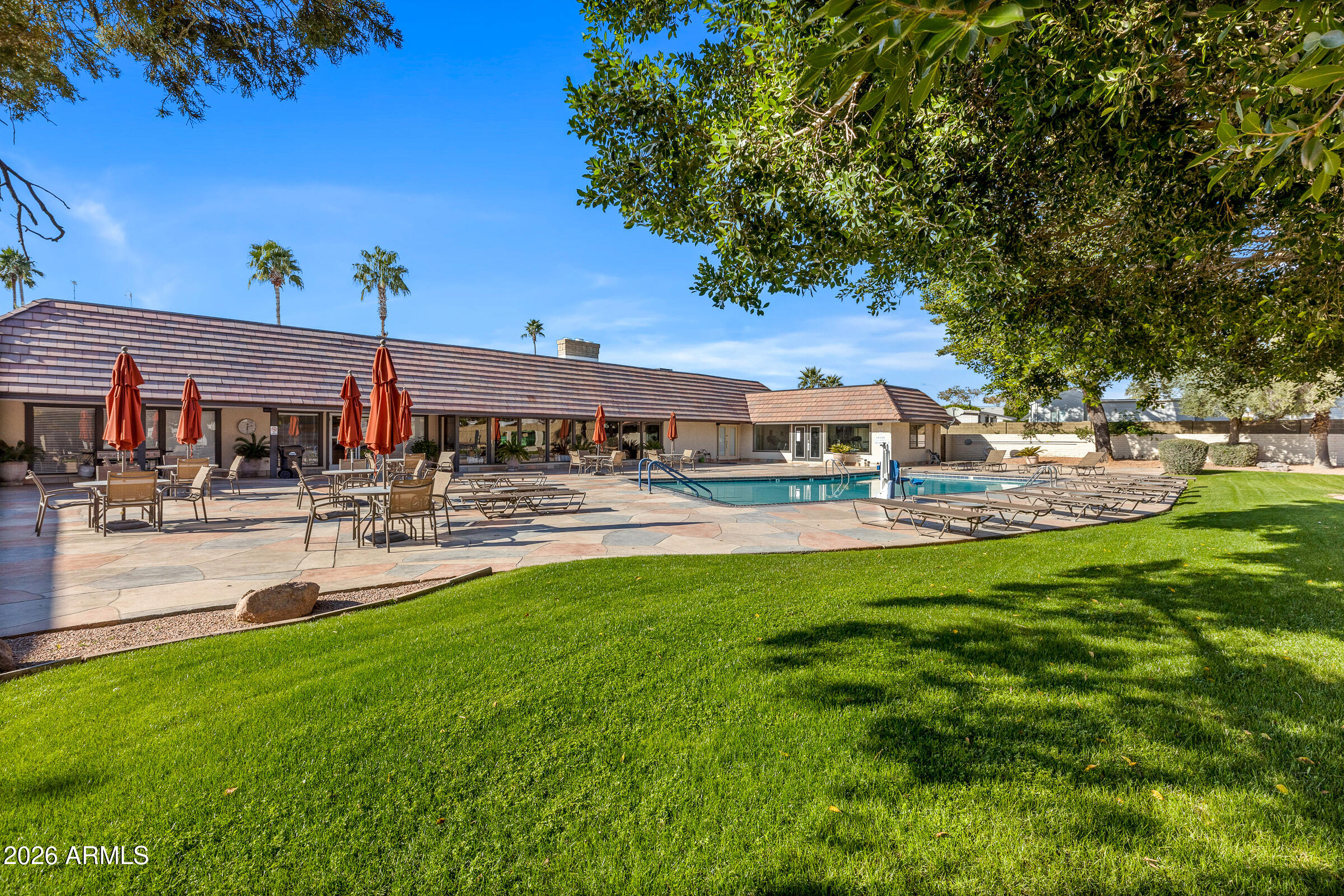 Hacienda De Valencia - Residential