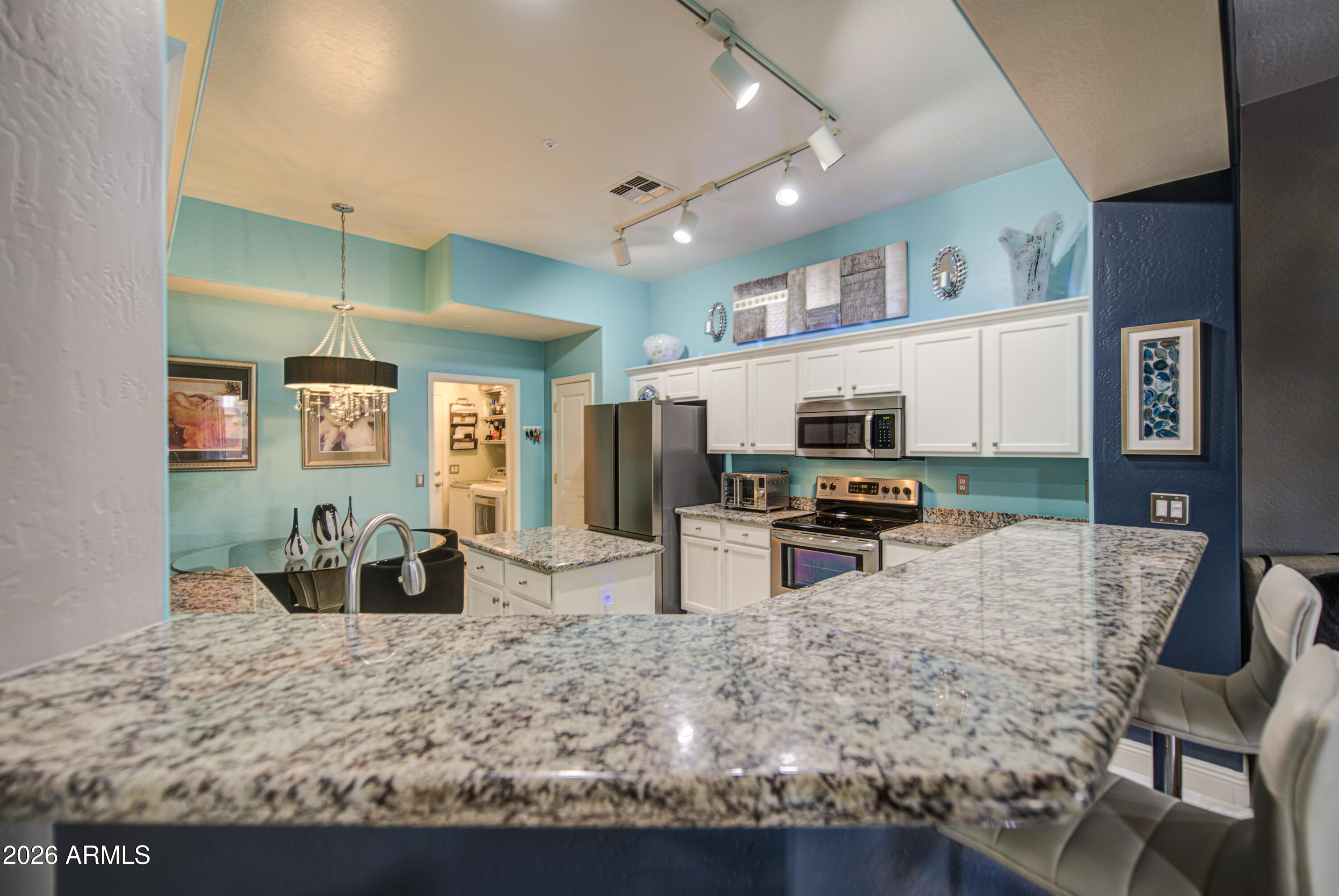WILDROSE VILLAS - Residential