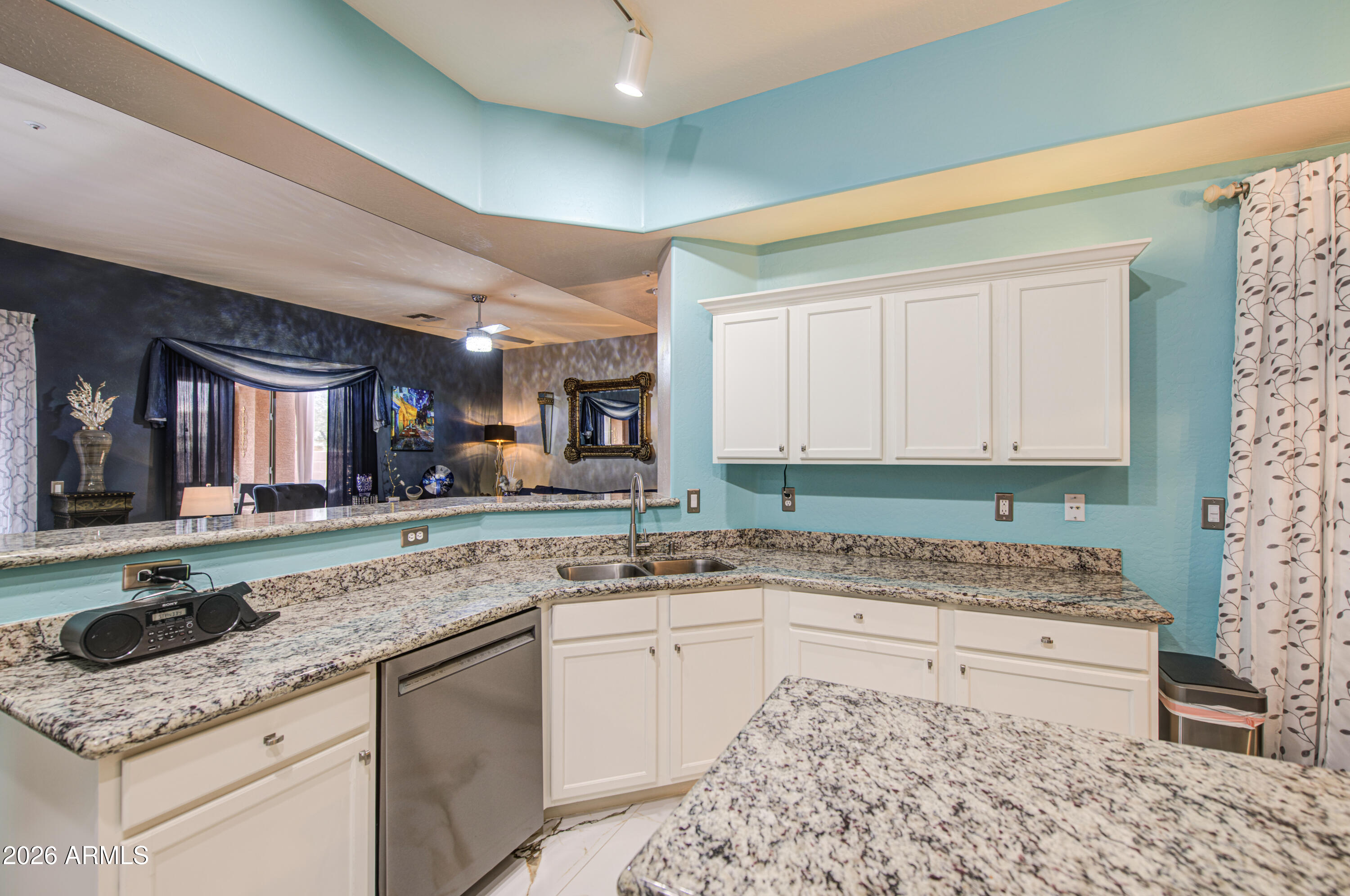 WILDROSE VILLAS - Residential