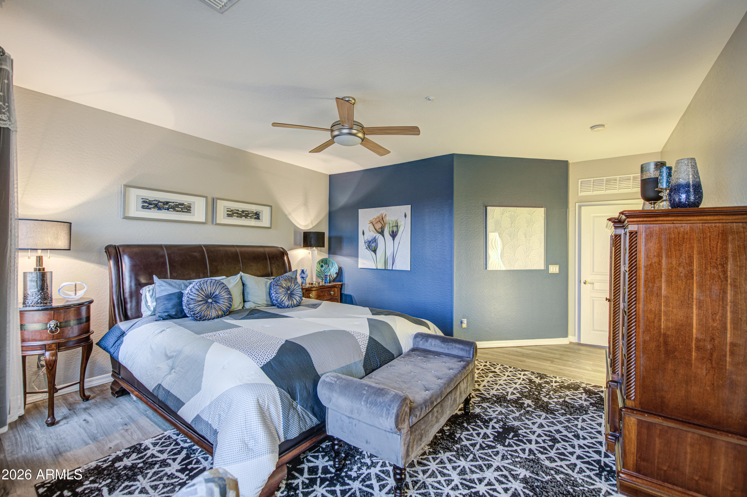 WILDROSE VILLAS - Residential