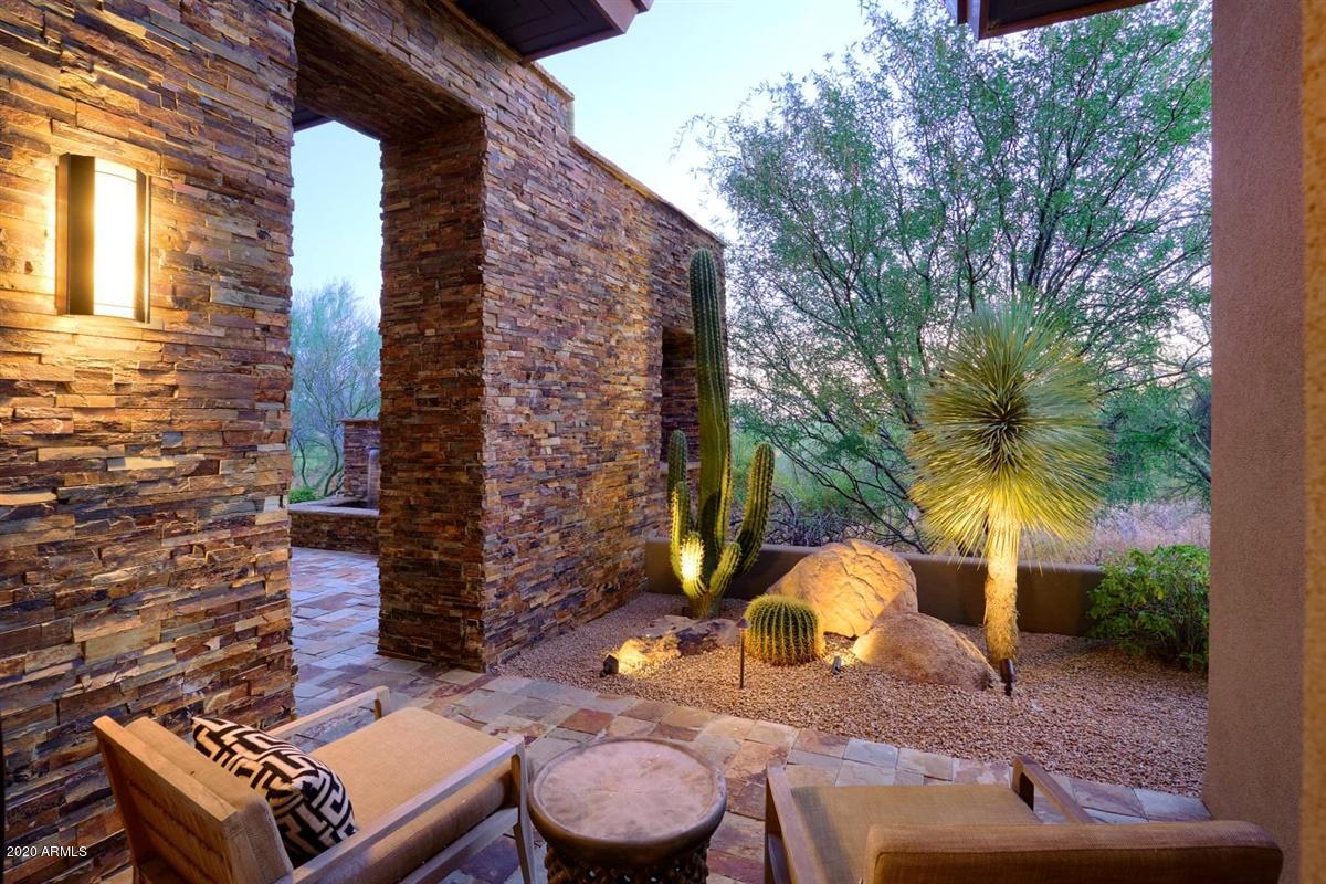 DESERT HIGHLANDS - Residential
