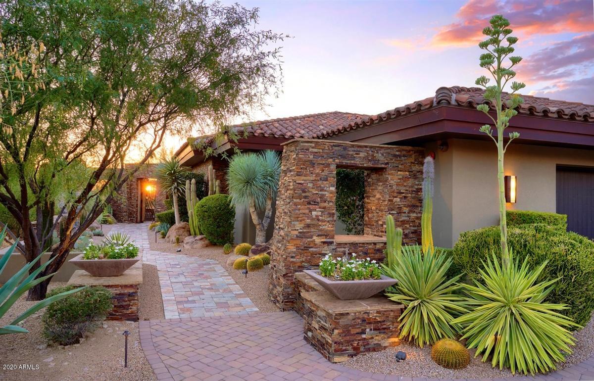 DESERT HIGHLANDS - Residential