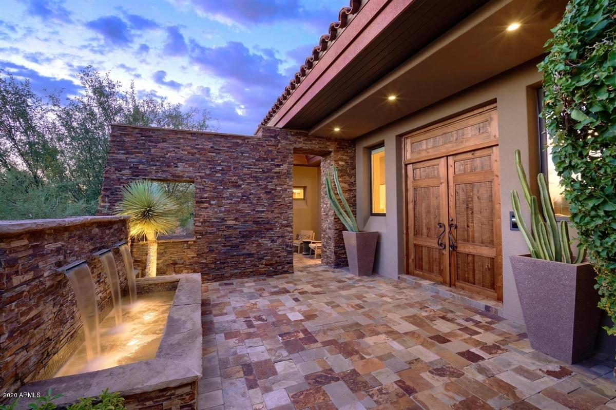 DESERT HIGHLANDS - Residential