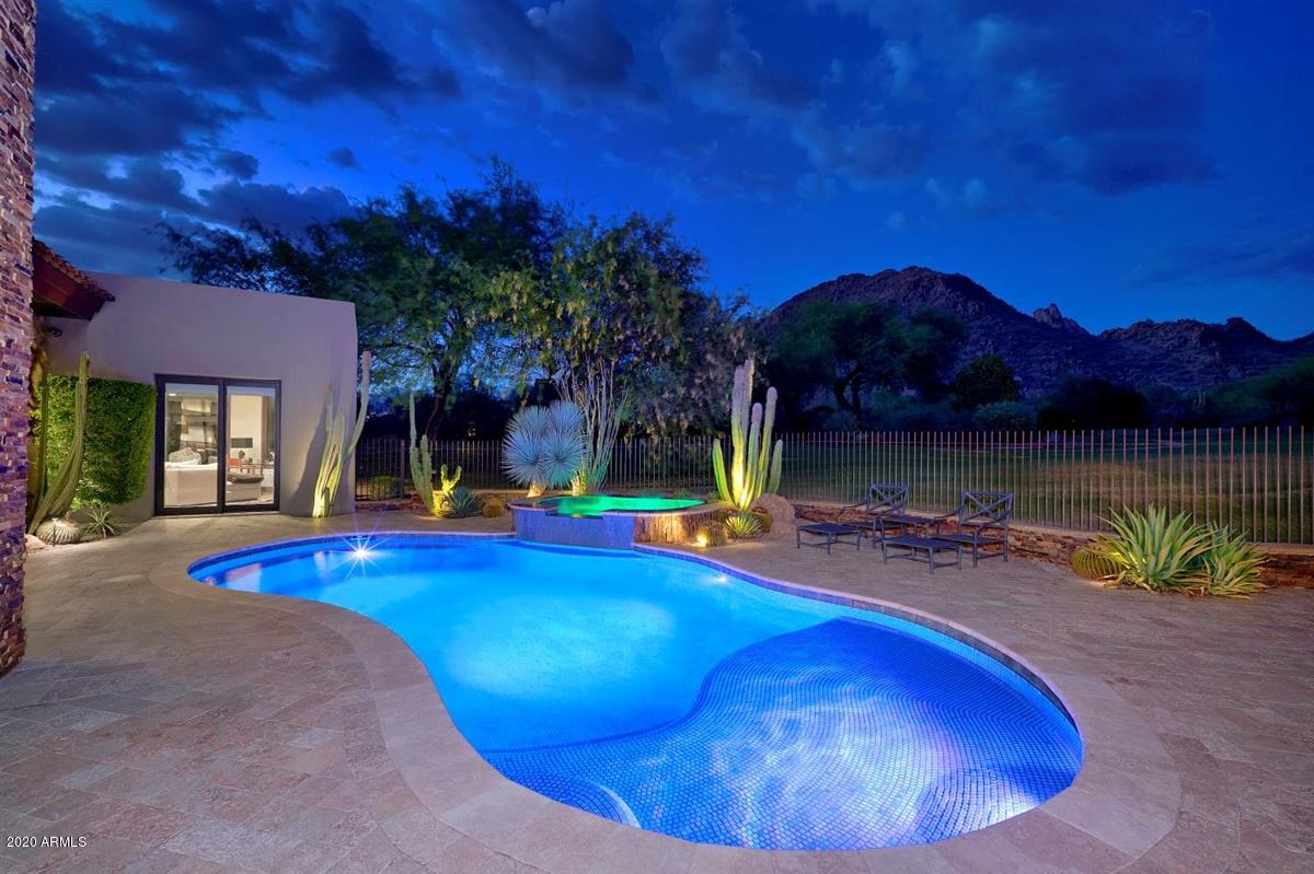 DESERT HIGHLANDS - Residential