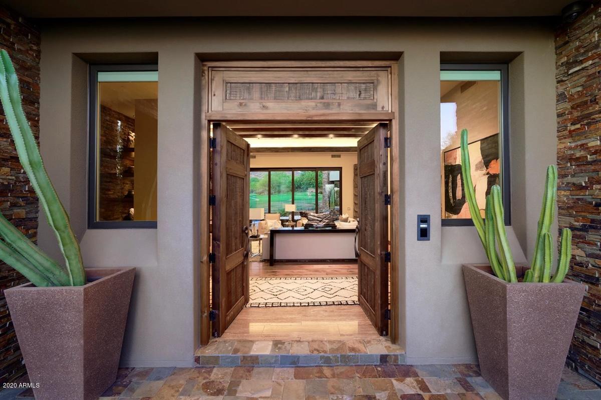 DESERT HIGHLANDS - Residential