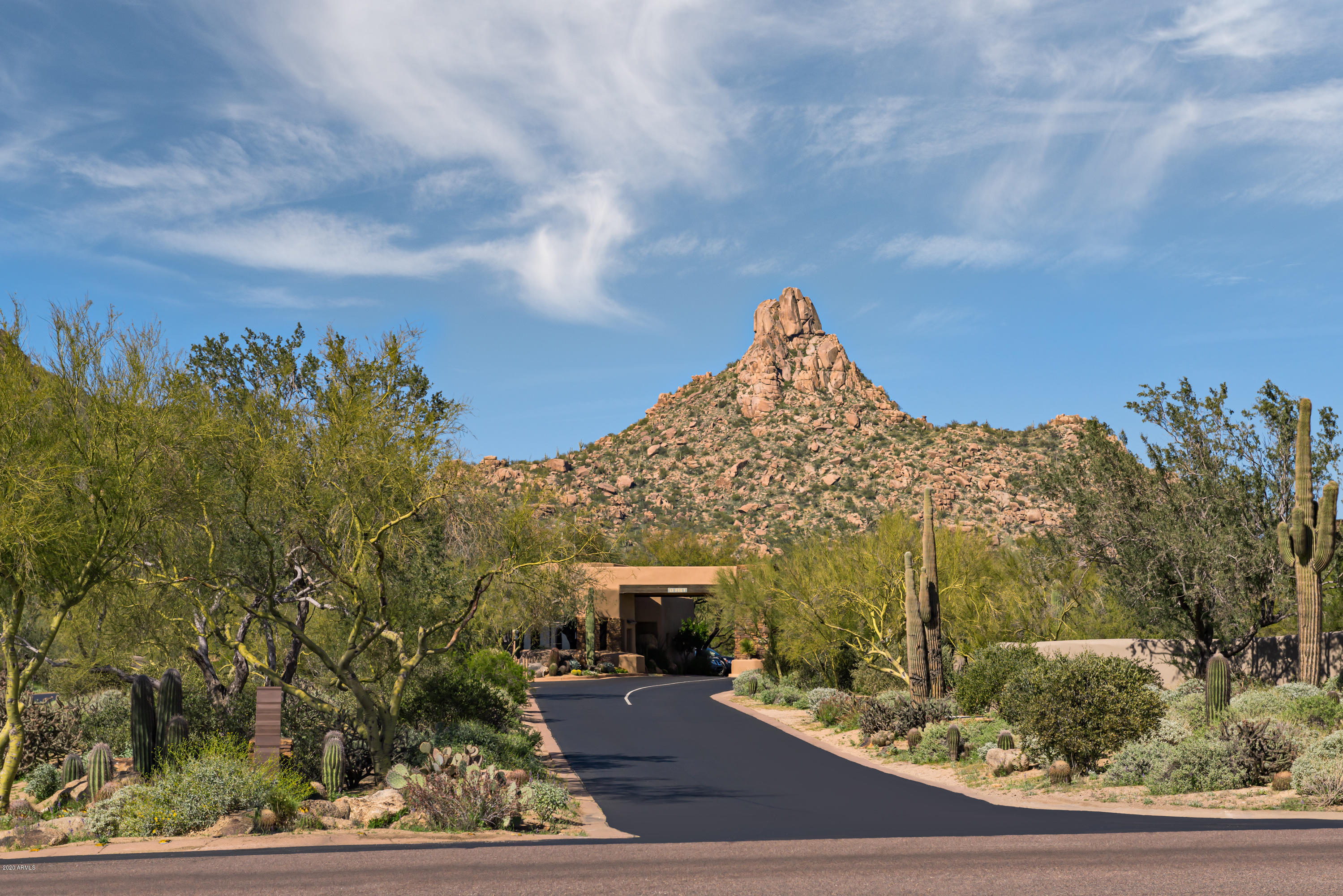 DESERT HIGHLANDS - Residential