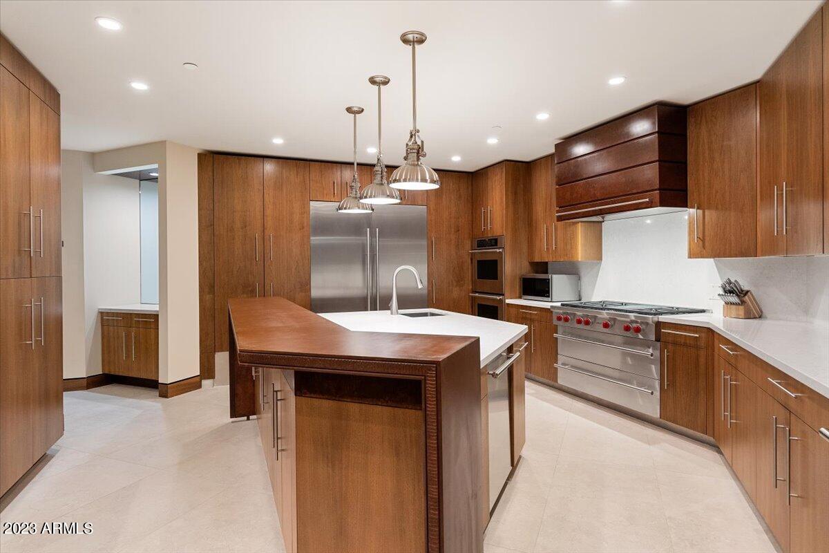 SQUAW PEAK FOOTHILLS - Residential