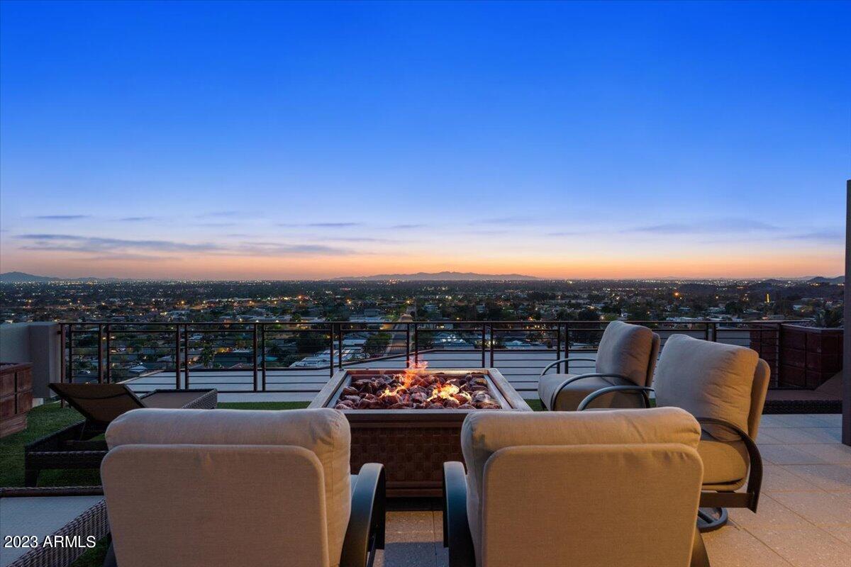 SQUAW PEAK FOOTHILLS - Residential