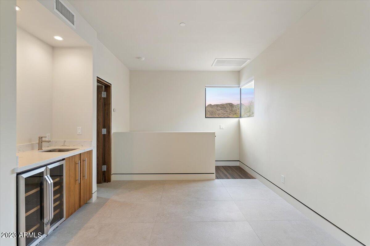 SQUAW PEAK FOOTHILLS - Residential