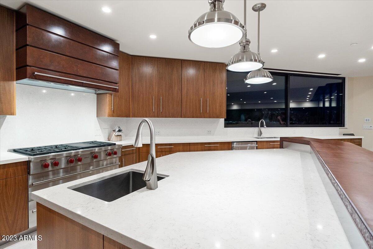 SQUAW PEAK FOOTHILLS - Residential