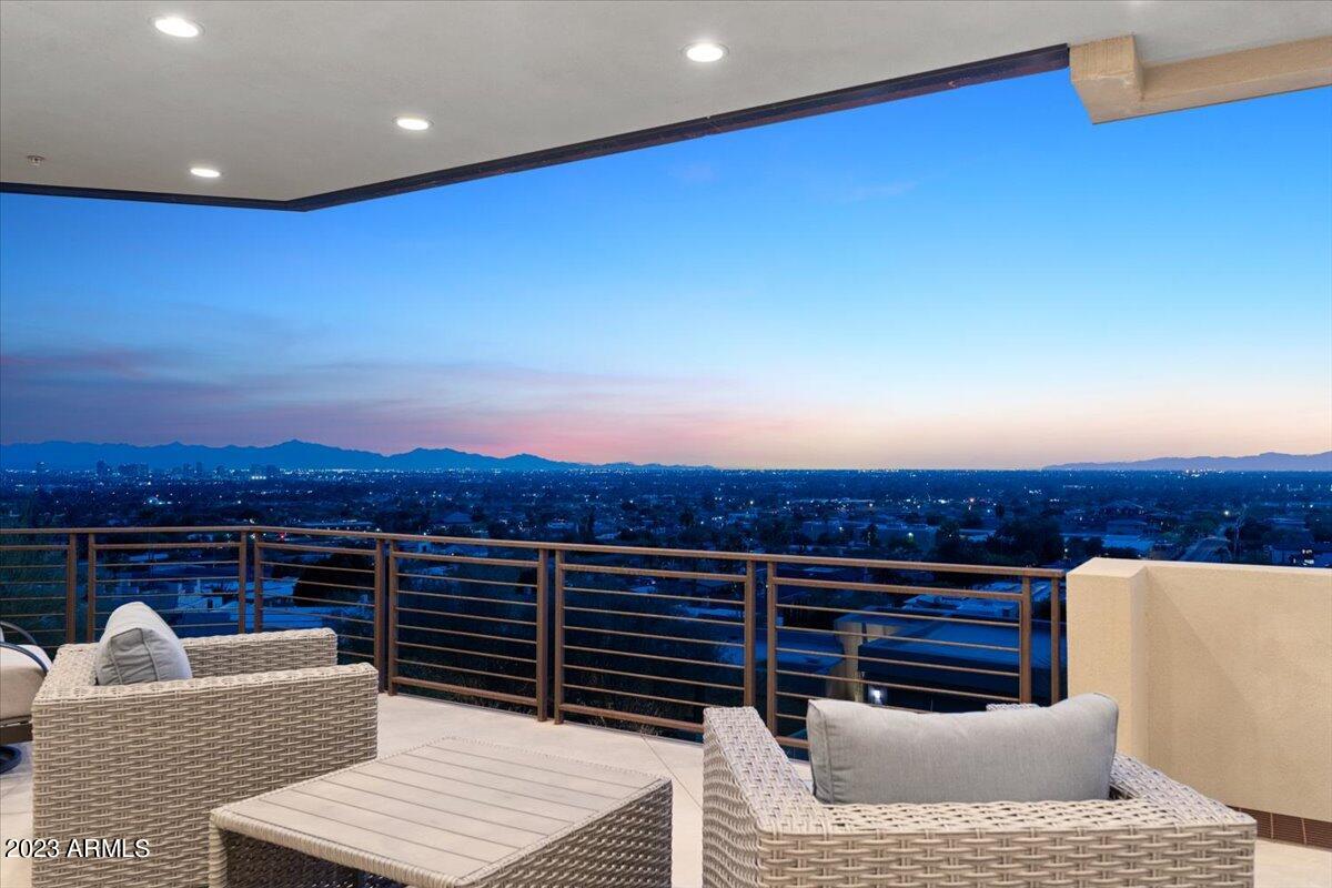 SQUAW PEAK FOOTHILLS - Residential