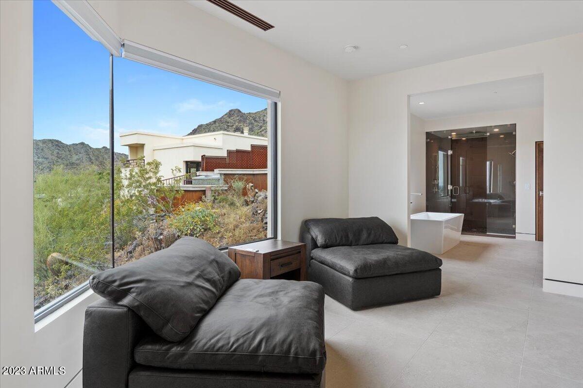 SQUAW PEAK FOOTHILLS - Residential