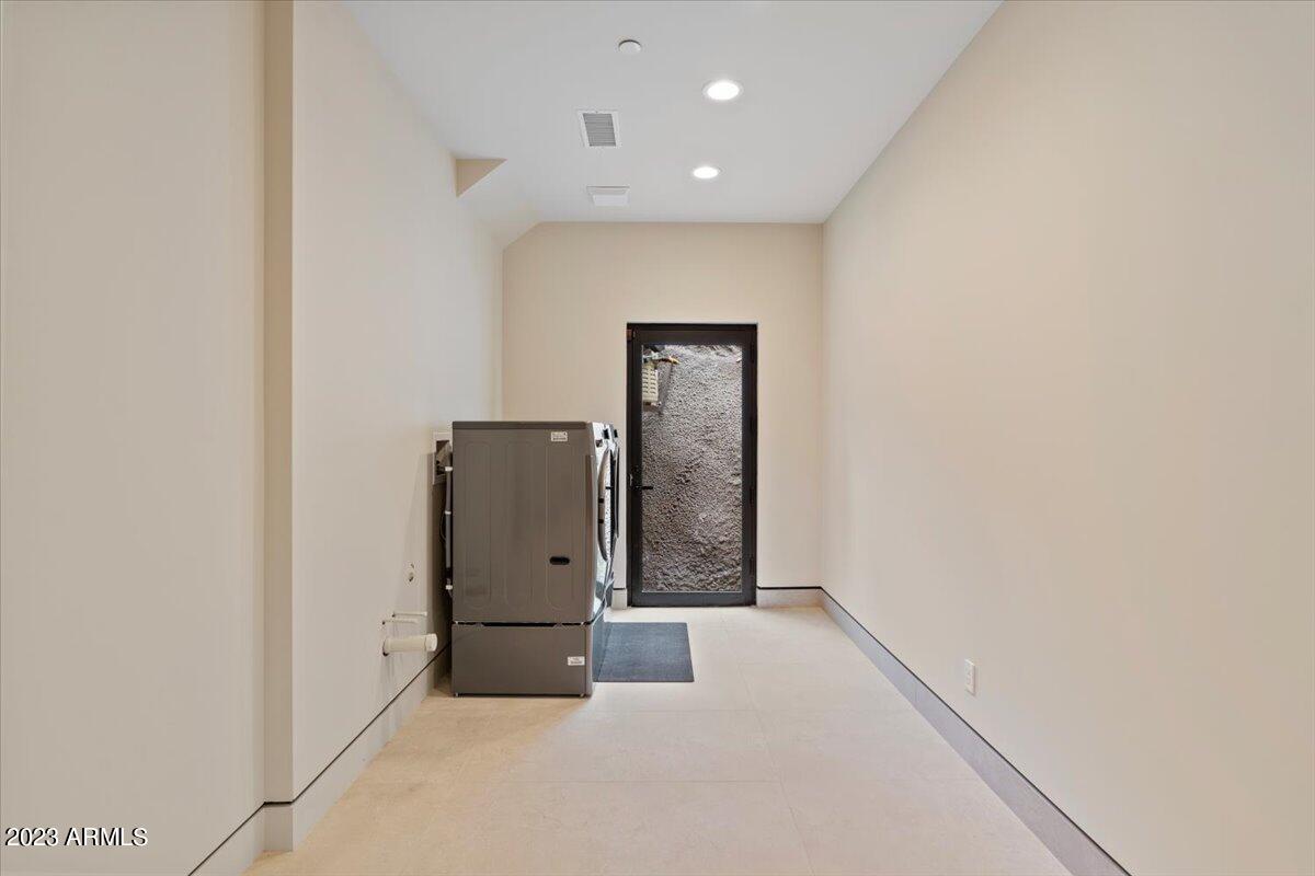 SQUAW PEAK FOOTHILLS - Residential