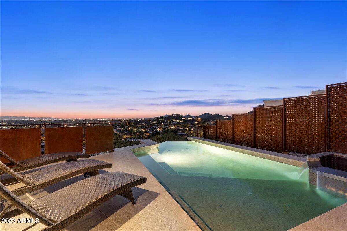 SQUAW PEAK FOOTHILLS - Residential