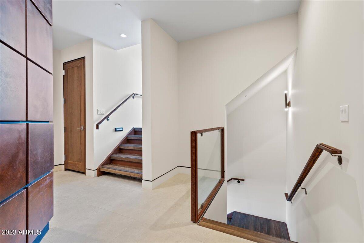 SQUAW PEAK FOOTHILLS - Residential