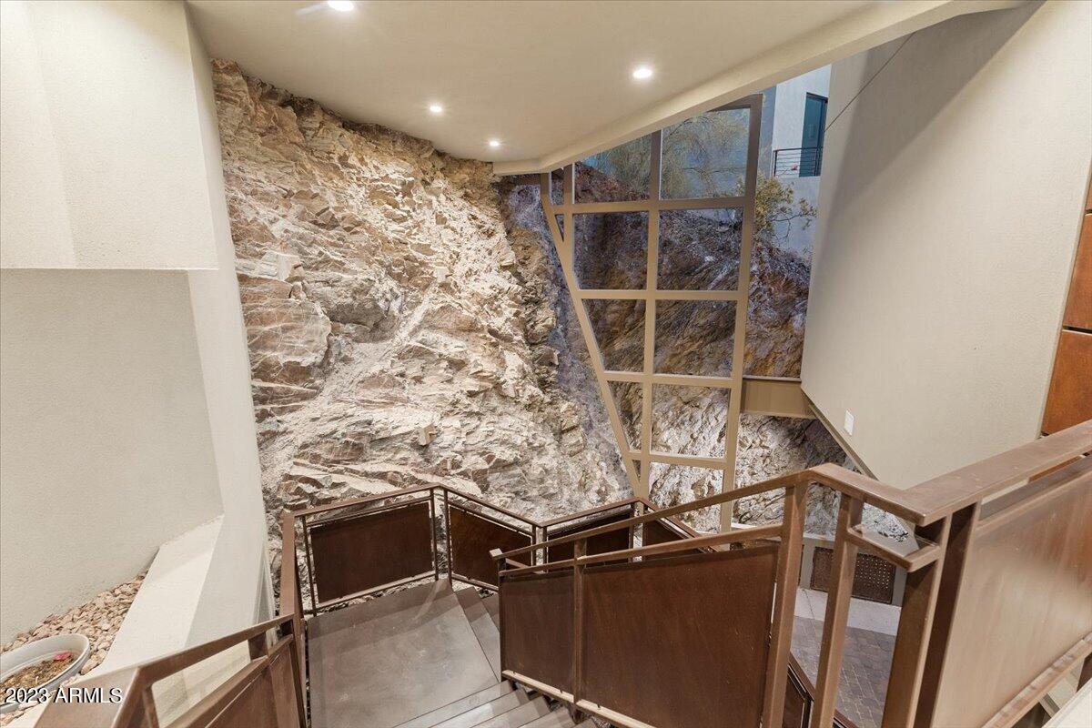 SQUAW PEAK FOOTHILLS - Residential