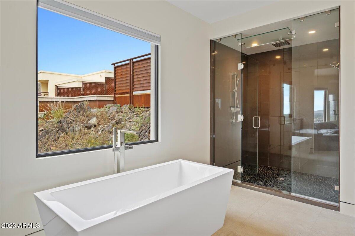 SQUAW PEAK FOOTHILLS - Residential