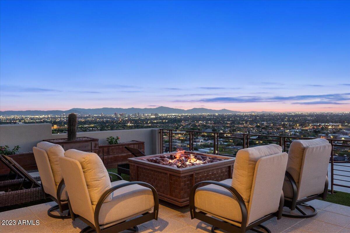 SQUAW PEAK FOOTHILLS - Residential