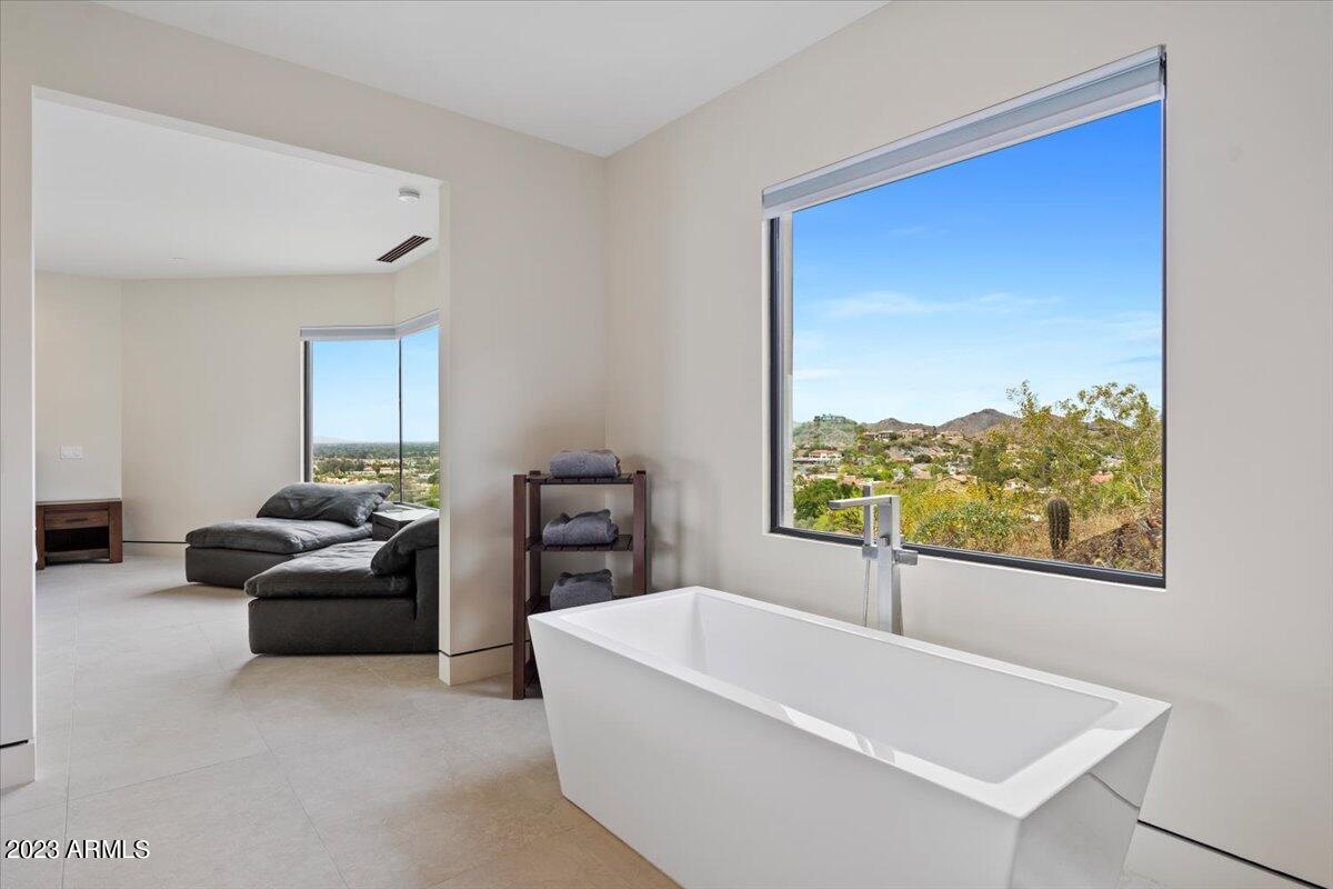 SQUAW PEAK FOOTHILLS - Residential