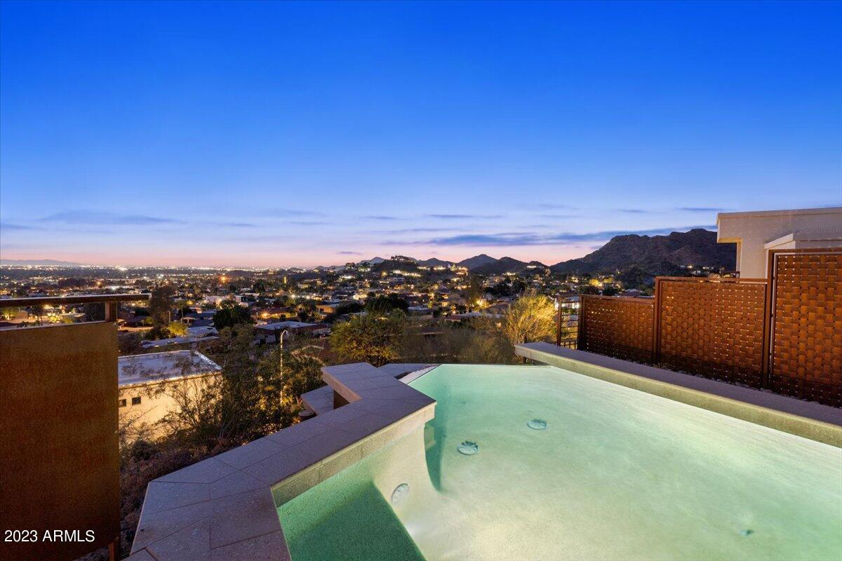 SQUAW PEAK FOOTHILLS - Residential