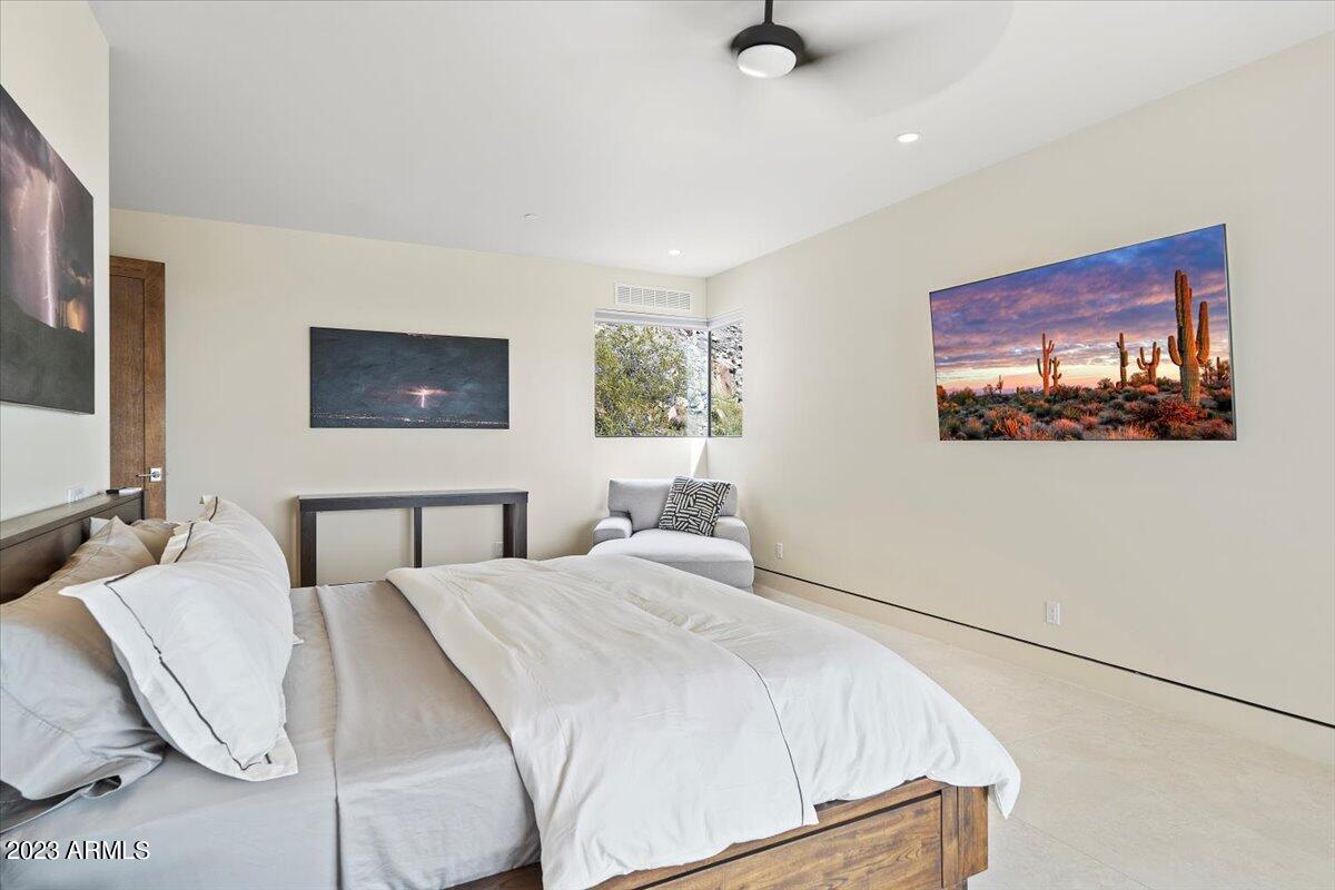 SQUAW PEAK FOOTHILLS - Residential