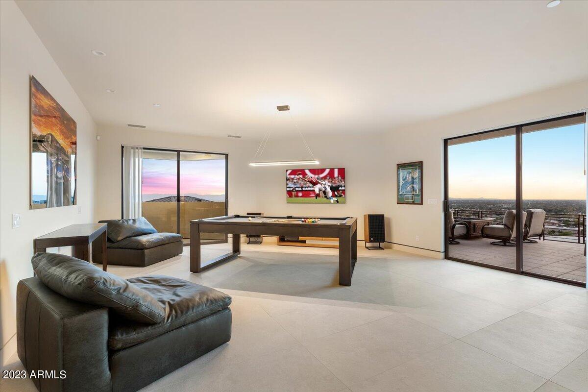 SQUAW PEAK FOOTHILLS - Residential