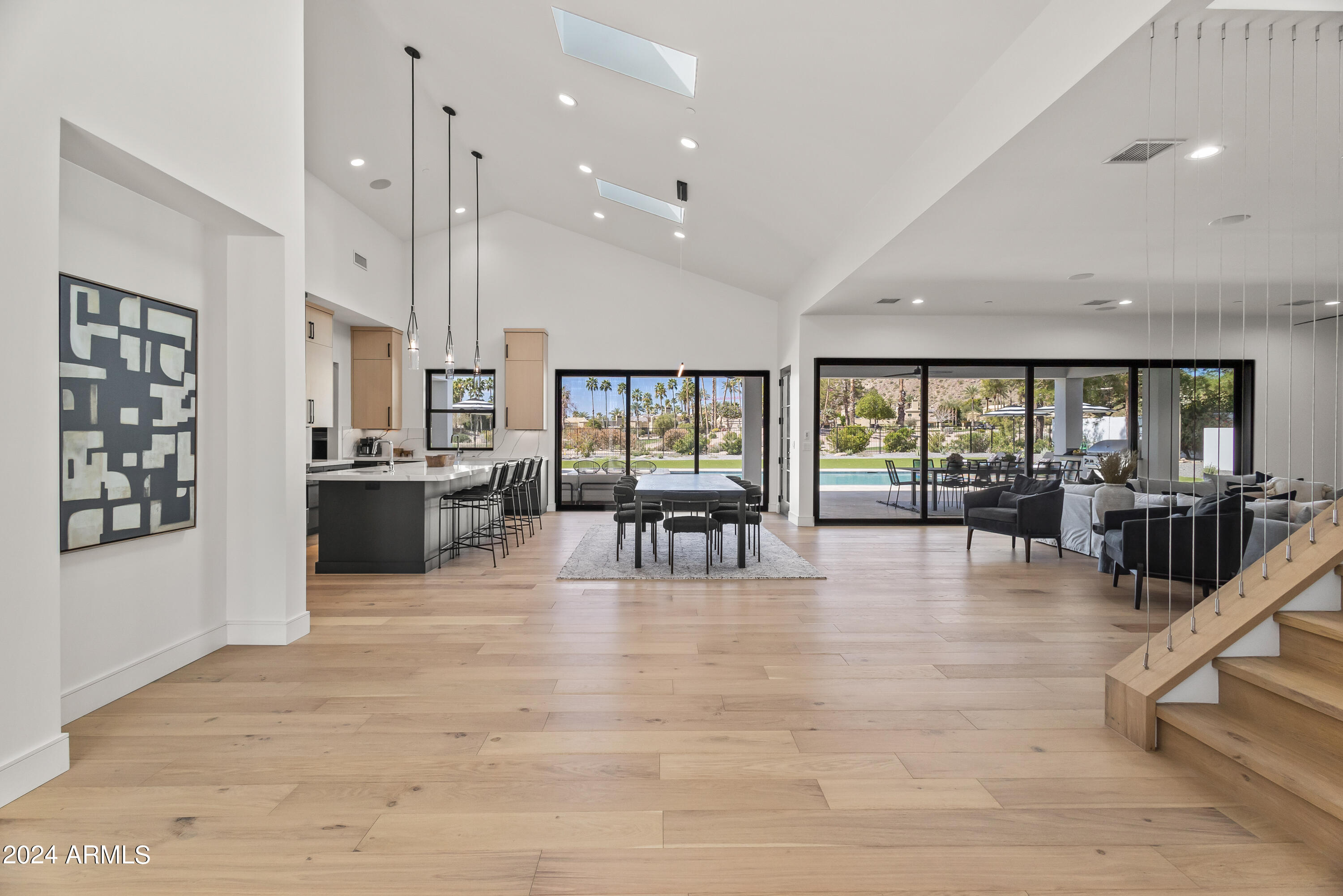 CAMELBACK CLUB ESTATES - Residential